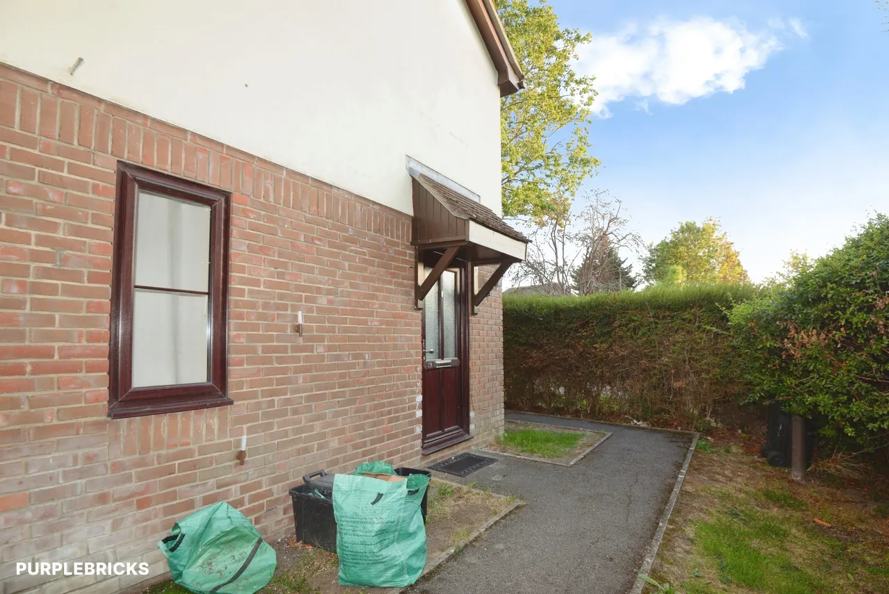 Orchard Close, Wokingham, RG40, photo 8