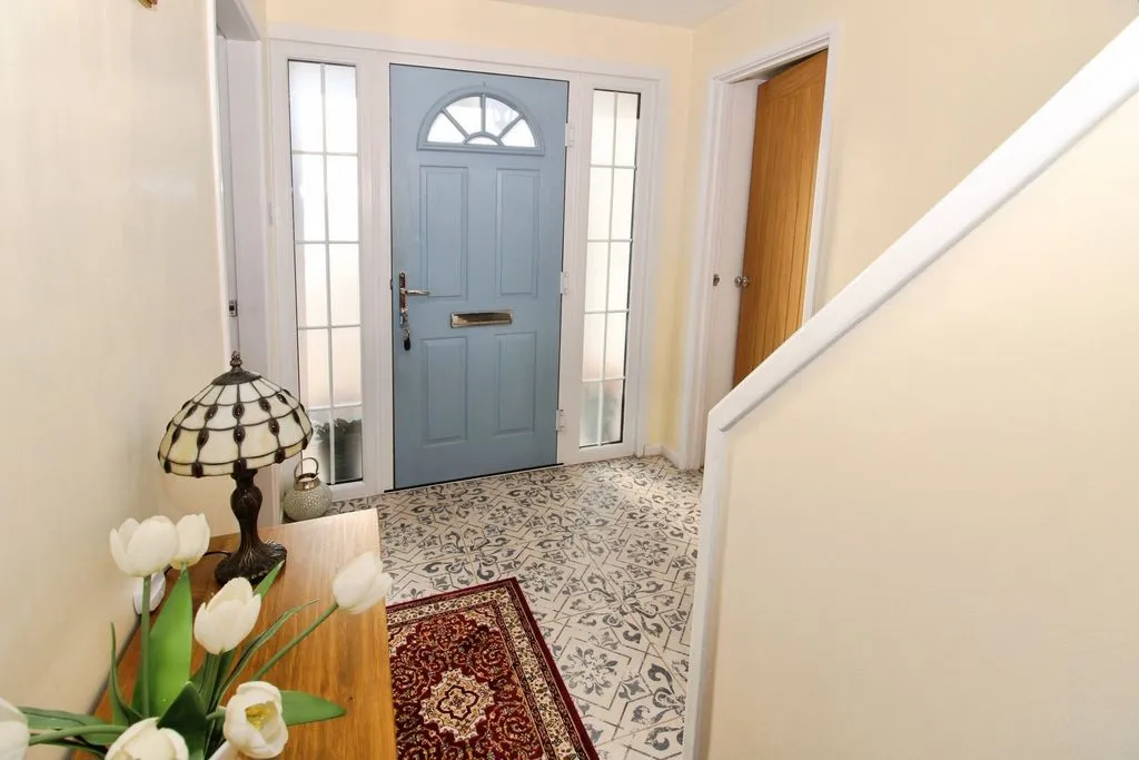 Canterbury Close, Pelsall, WS3, photo 10