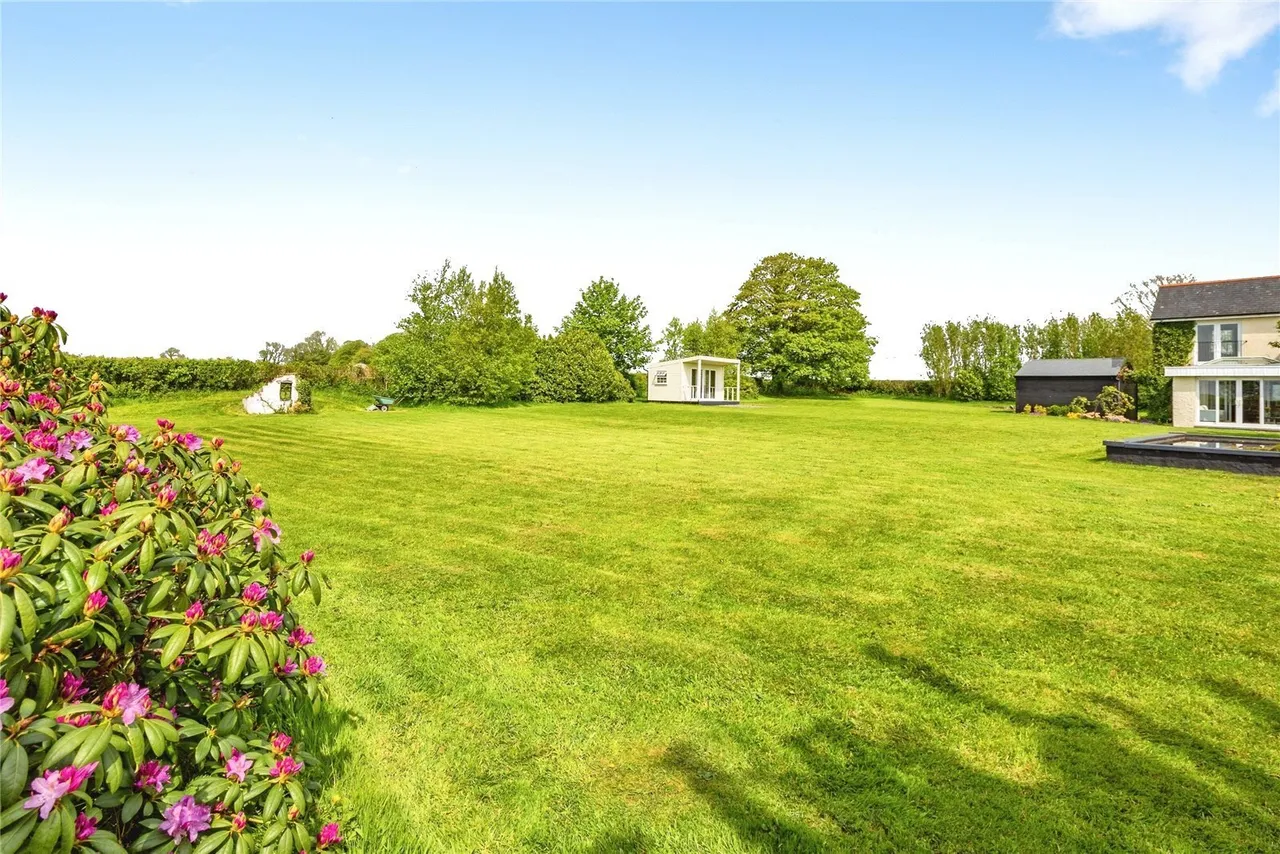 Cwm Cou, Newcastle Emlyn, SA38, photo 32