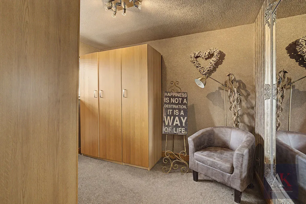 Foxglove Court, Rochdale OL12 6XF, photo 17