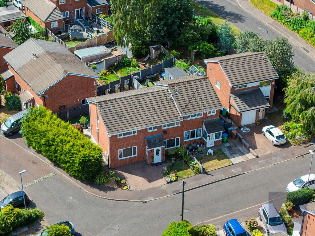 Foxglove Court, Rochdale OL12 6XF, photo 26
