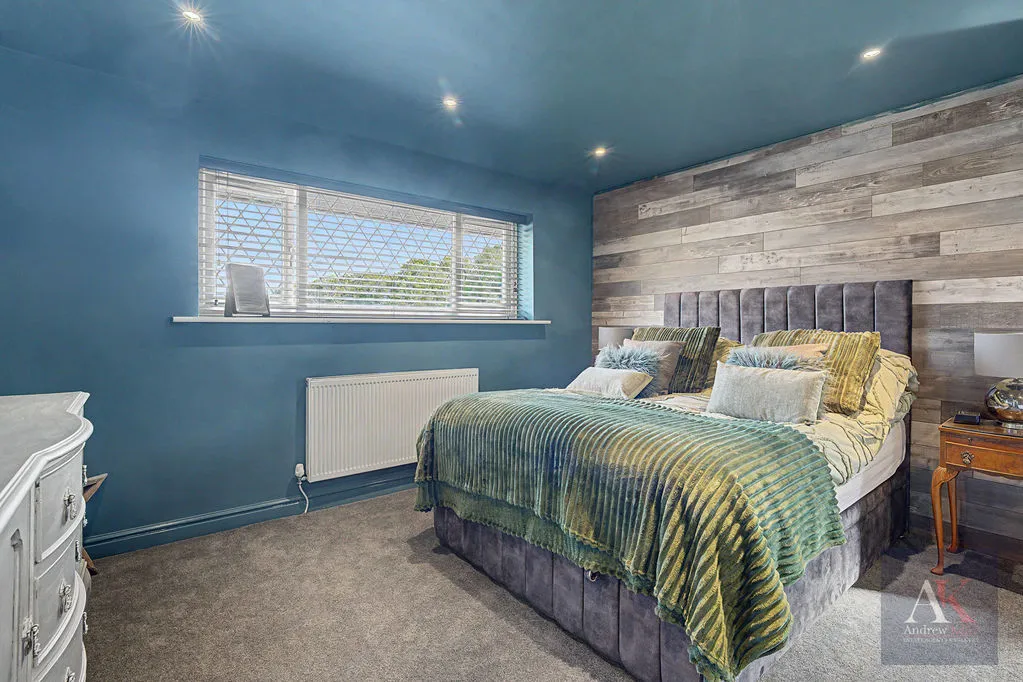Foxglove Court, Rochdale OL12 6XF, photo 11