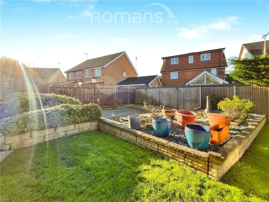 Berrybank, College Town, GU47, photo 12