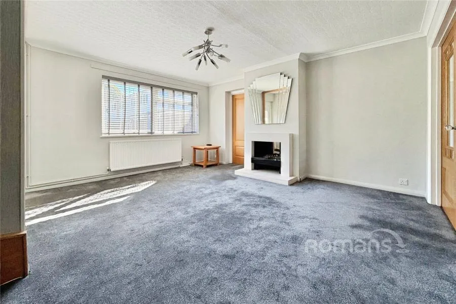 Berrybank, College Town, GU47, photo 7