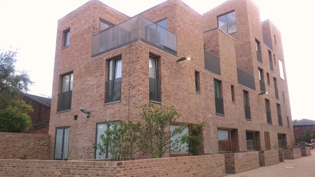 1 bed flat to rent, Narrow Boat Avenue, Brentford, TW8