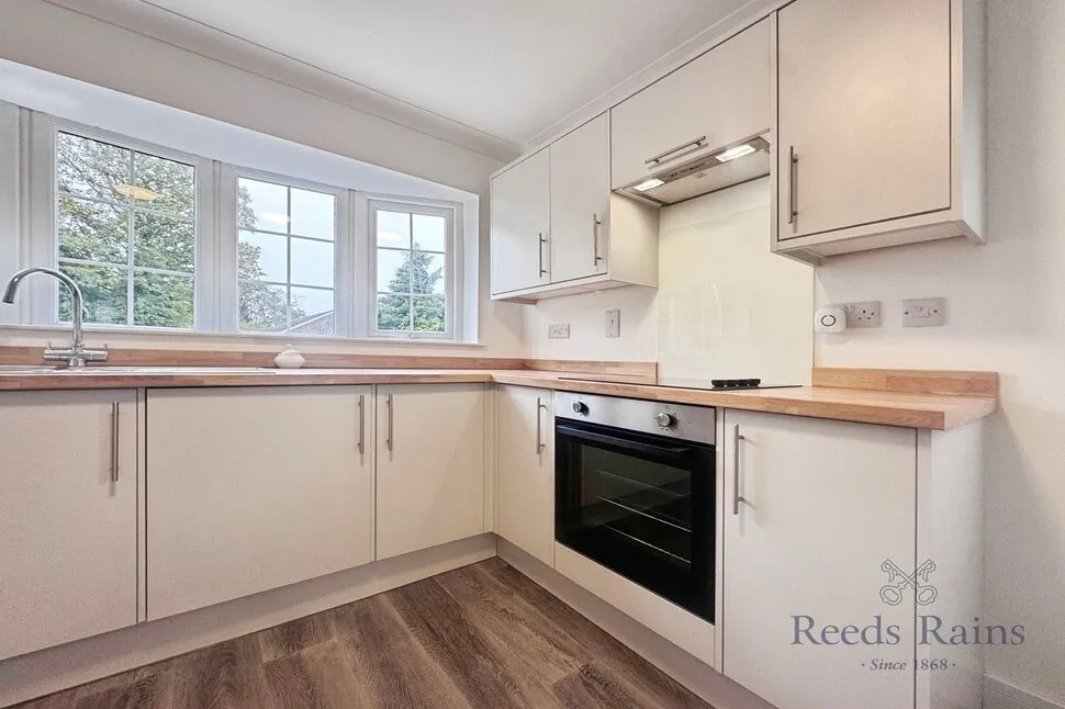 Park Road, Barlow, YO8, photo 12