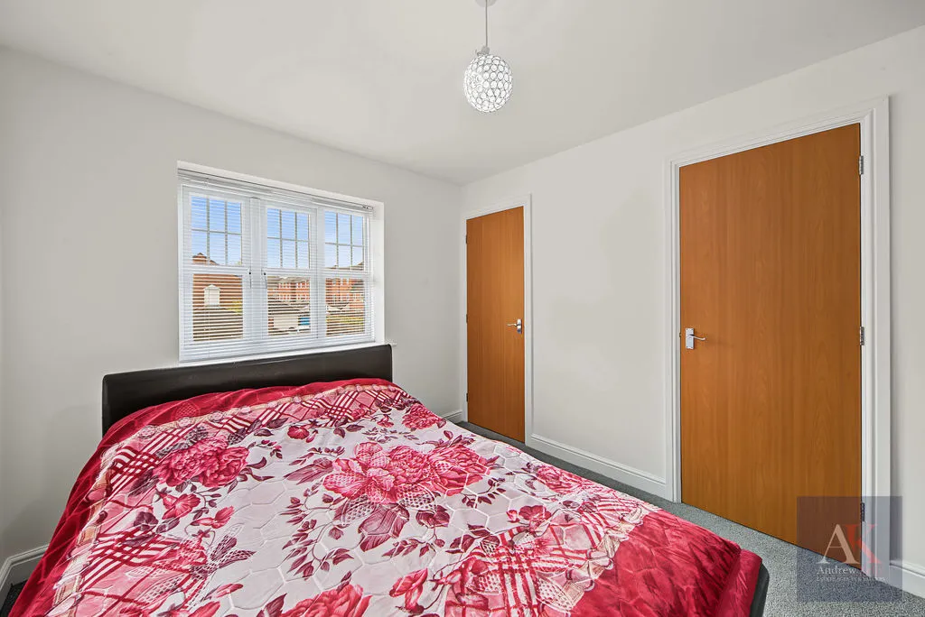Coppy Bridge Drive, Rochdale, OL16, photo 6