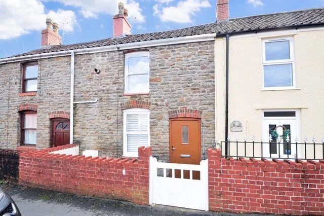 2 bed house to rent, Cadbury Heath Road, Bristol, BS30