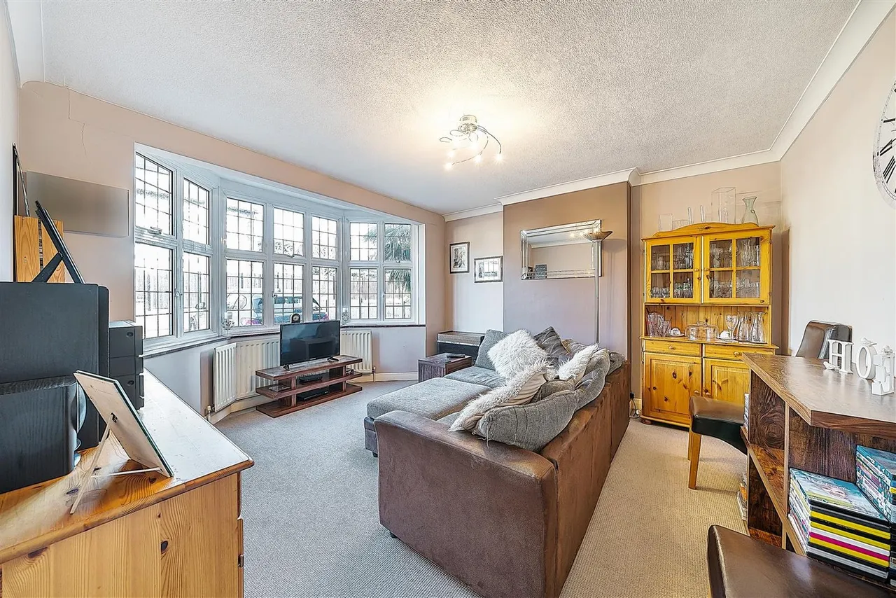 Hillside Road, East Ewell, Surrey, KT17 3EH, photo 11
