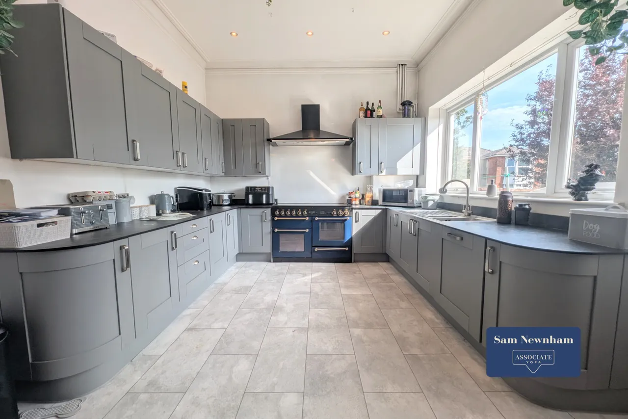 Pellhurst Road, Ryde, PO33, photo 2
