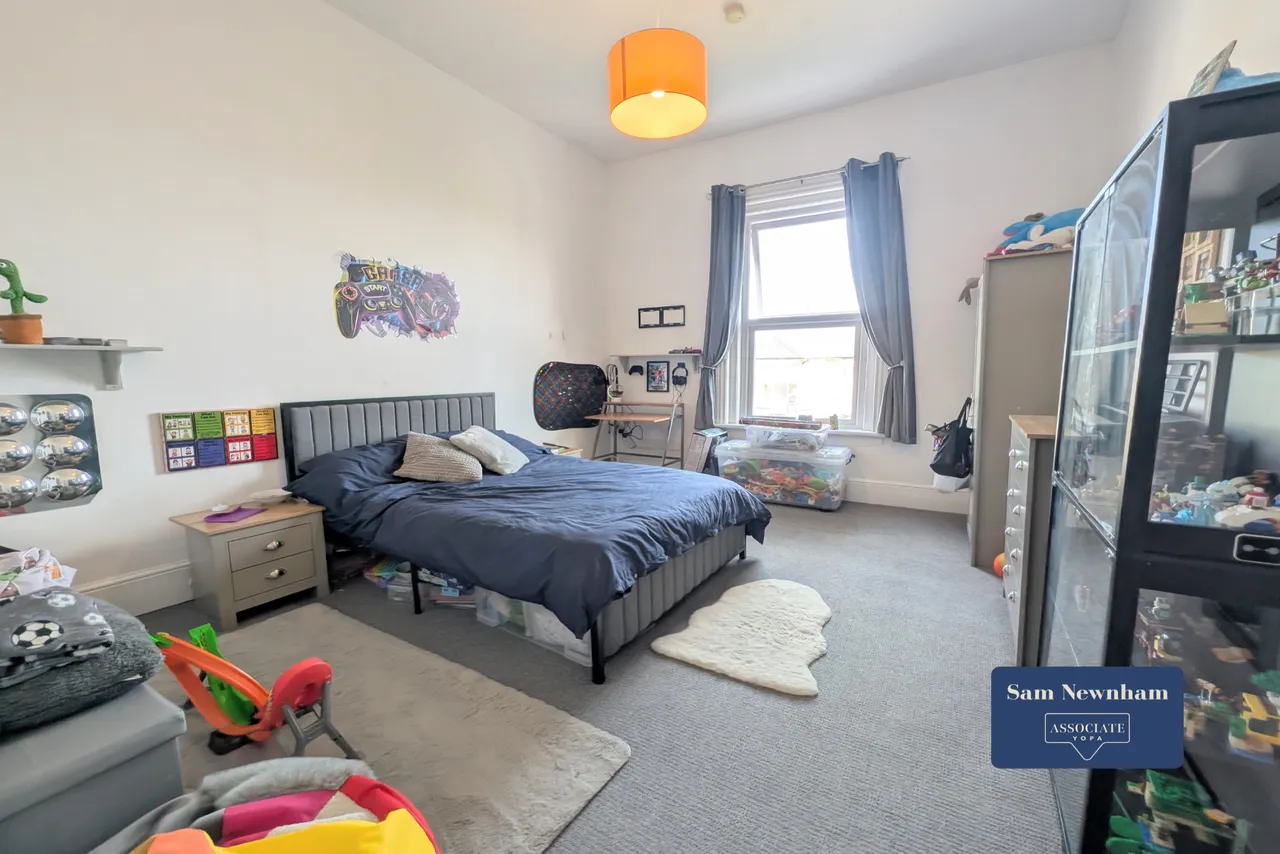 Pellhurst Road, Ryde, PO33, photo 12