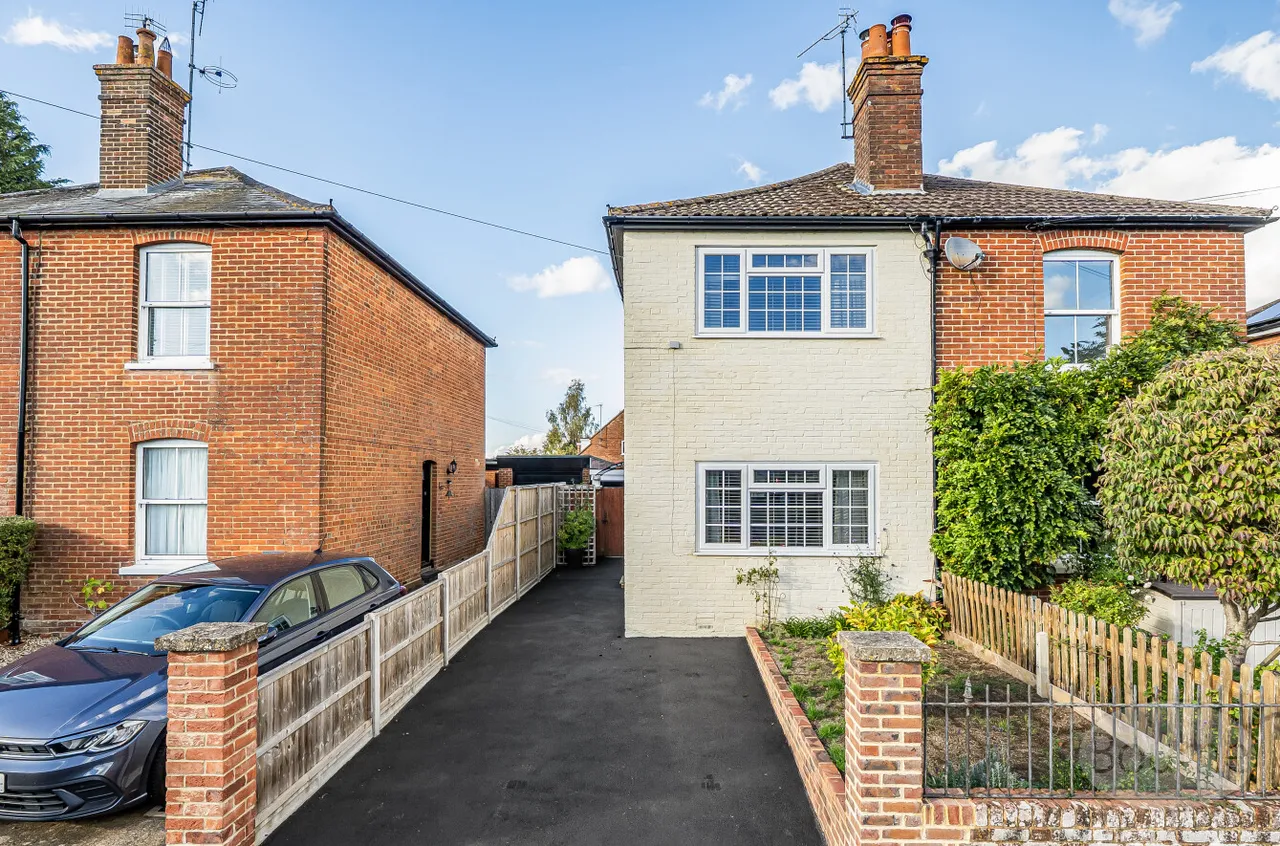 Sweetwater Lane, Shamley Green, GU5, photo 17
