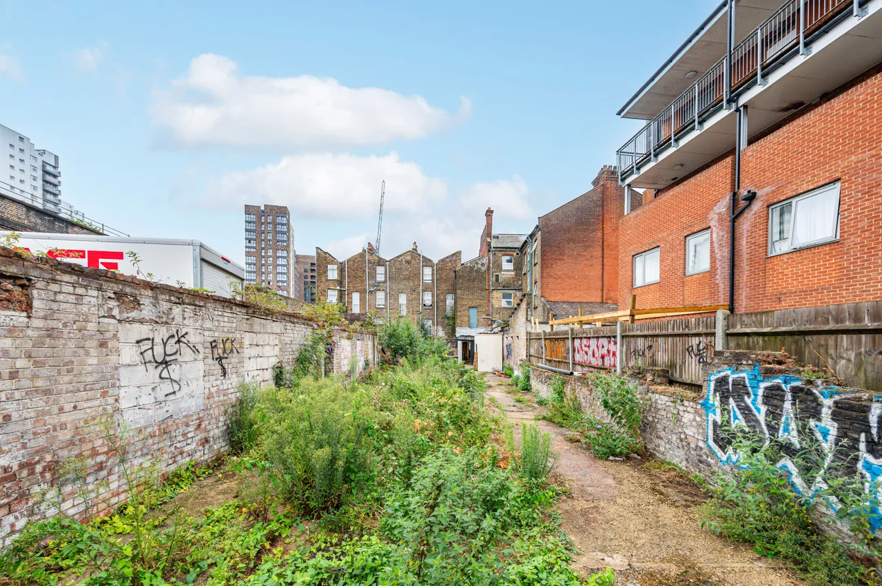 886 Old Kent Road, London, photo 6