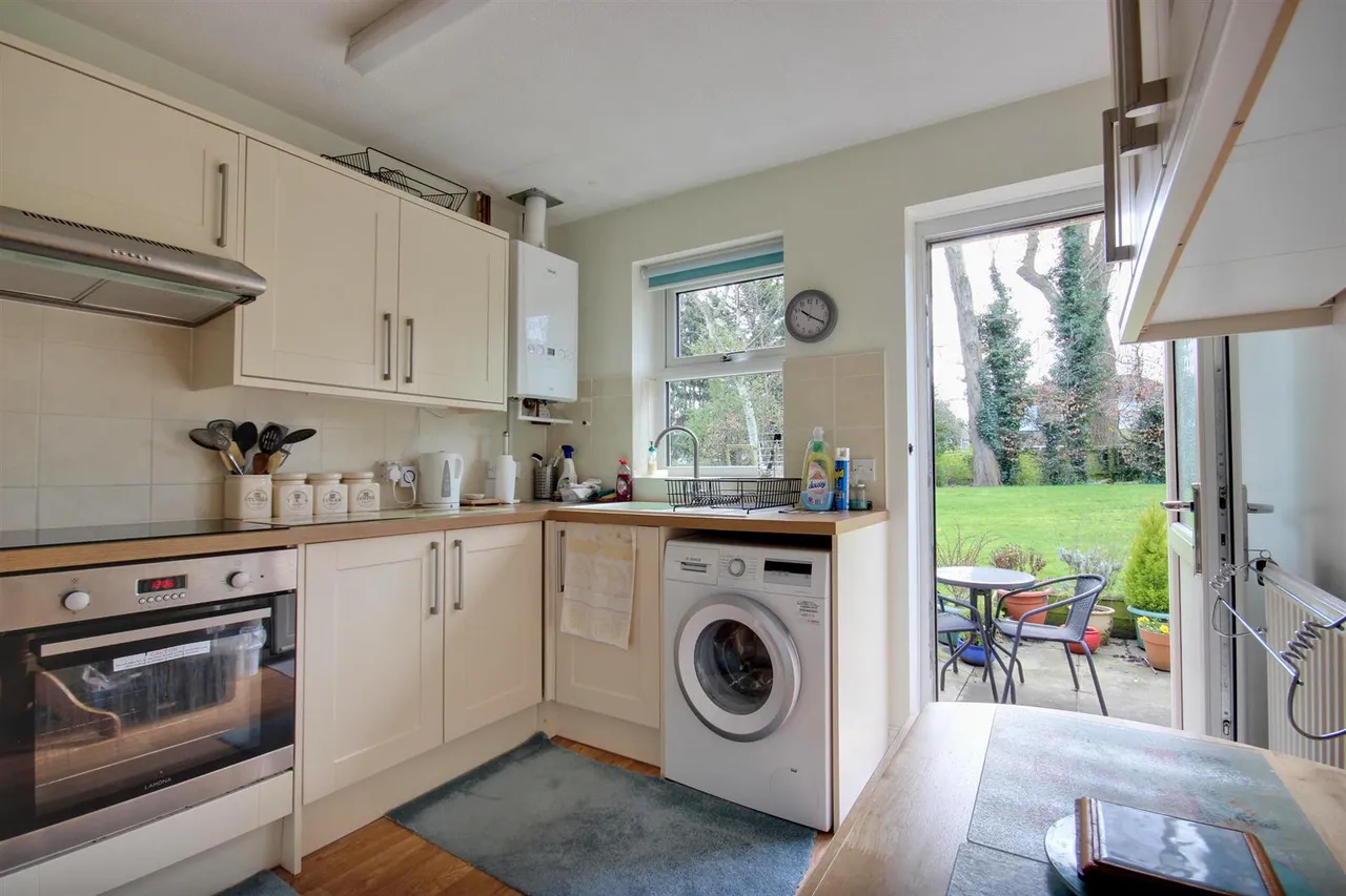 Beverley Road, Willerby, Hull, photo 4
