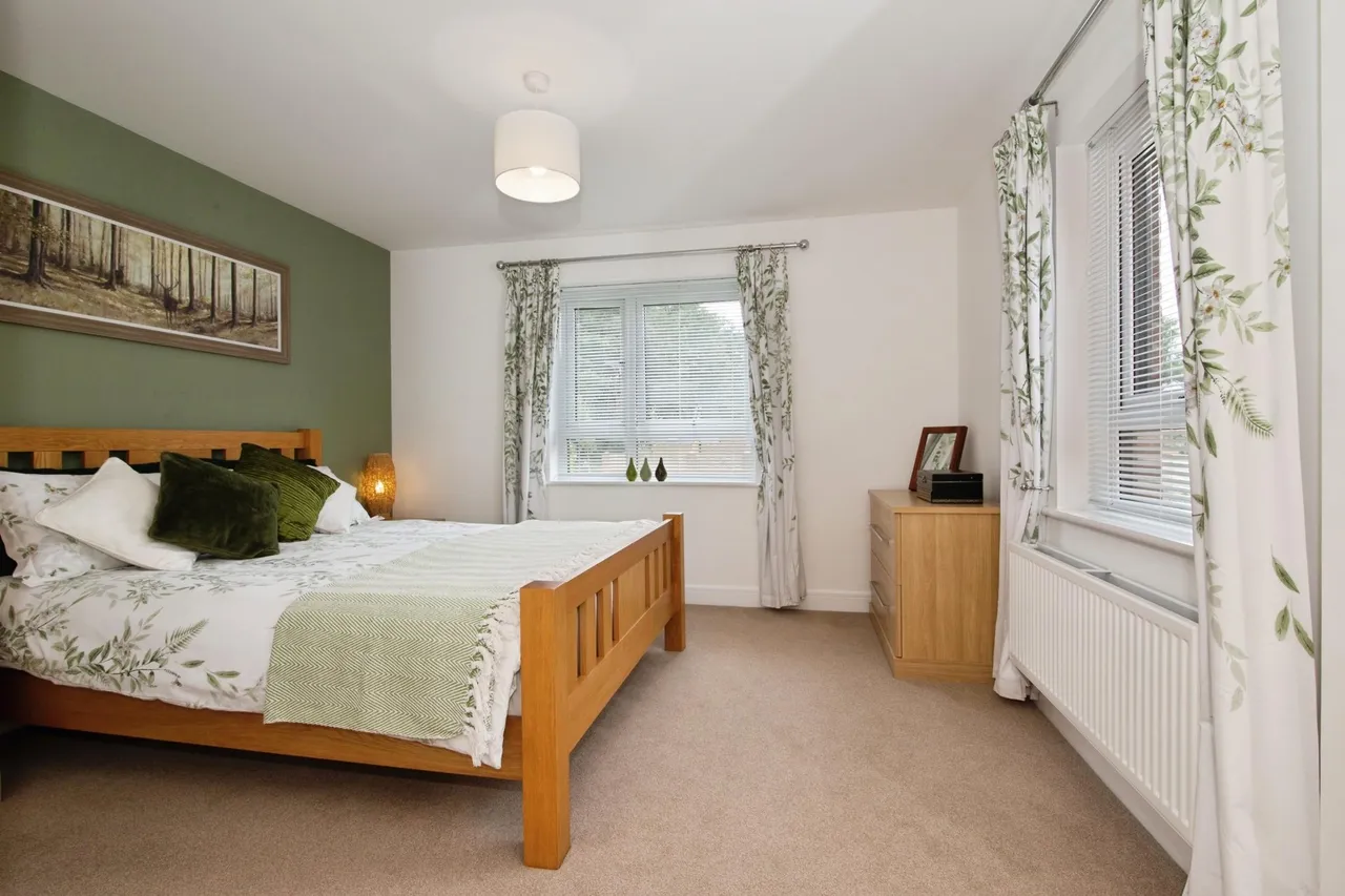 Greenside Close, Washington, NE37, photo 6