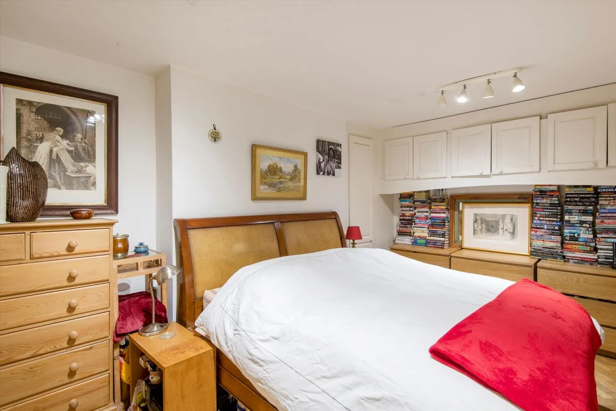 Norland Square, London, W11, photo 13
