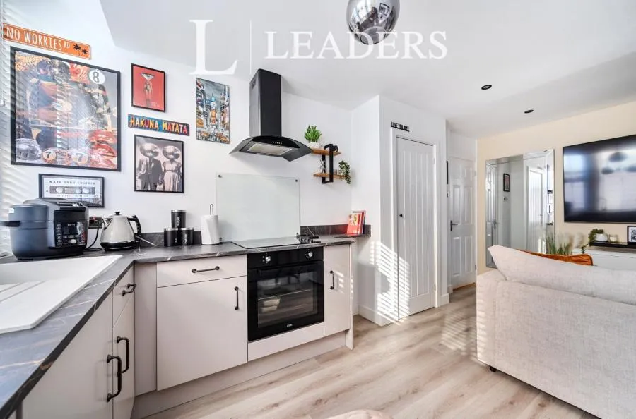 Brook Street, Tonbridge, TN9, photo 2