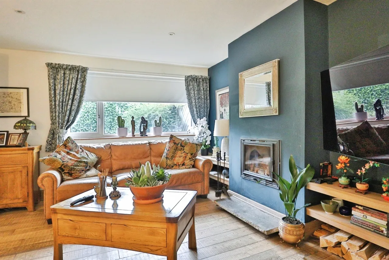 Acaster Drive, Garforth, LS25, photo 5