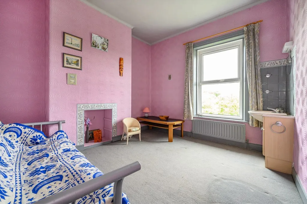Ebury Street, Batley WF17 0LW, photo 14