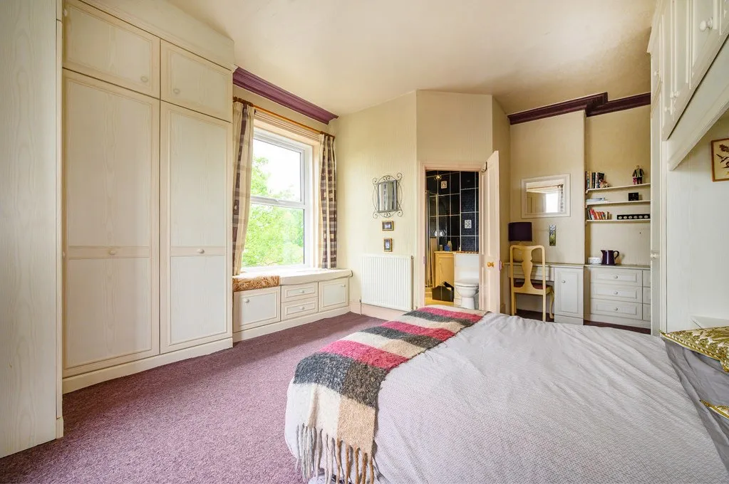 Ebury Street, Batley WF17 0LW, photo 12