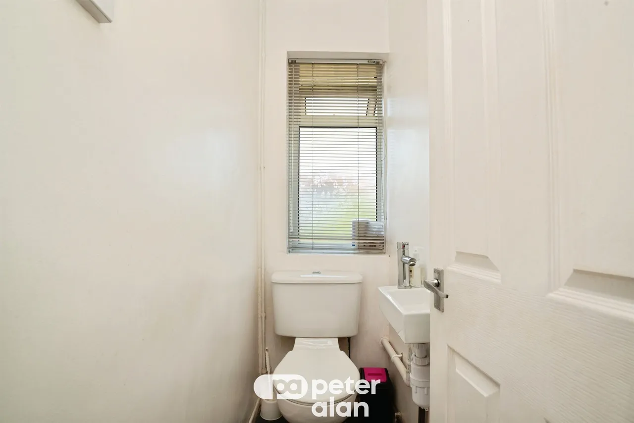 Colchester Avenue, Cardiff, CF23, photo 12