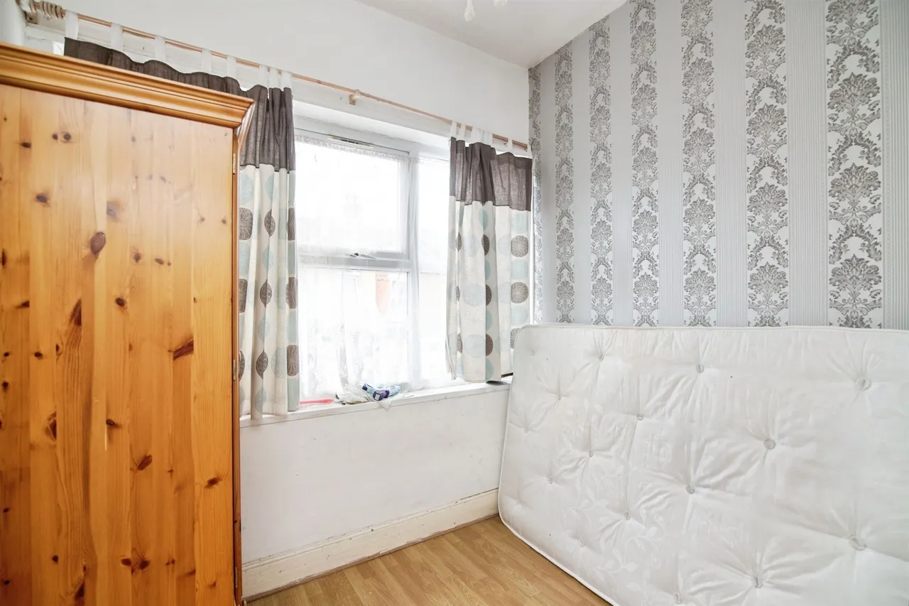 Finch Road, Birmingham, photo 7
