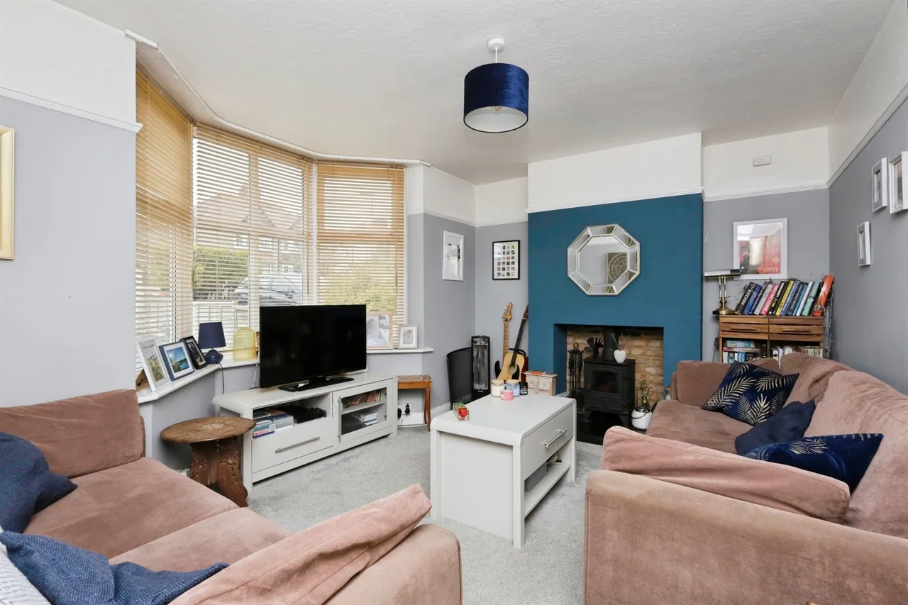 Cavalry Crescent, Eastbourne, photo 2