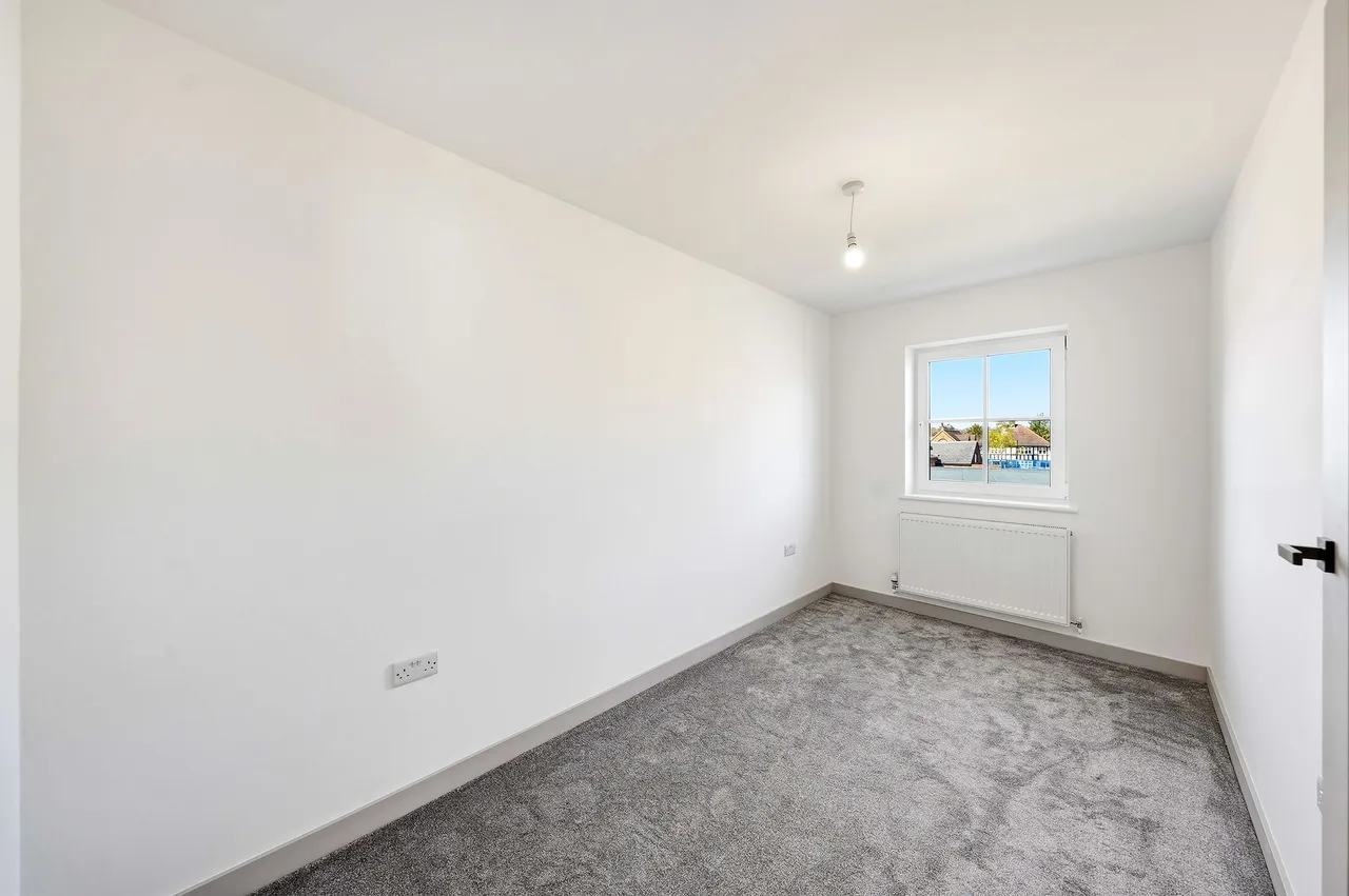 Hainault Street, New Eltham, London, SE9 2EG, photo 6