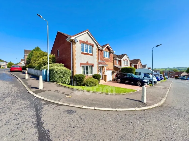 Glen Court, Dalry, KA24, photo 32