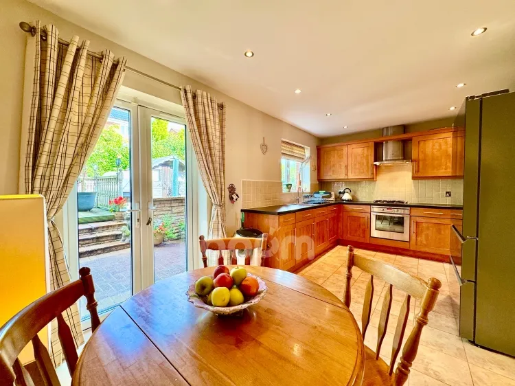 Glen Court, Dalry, KA24, photo 4