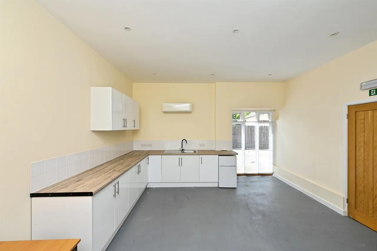 Main Road, Terrington St. John, PE14, photo 14