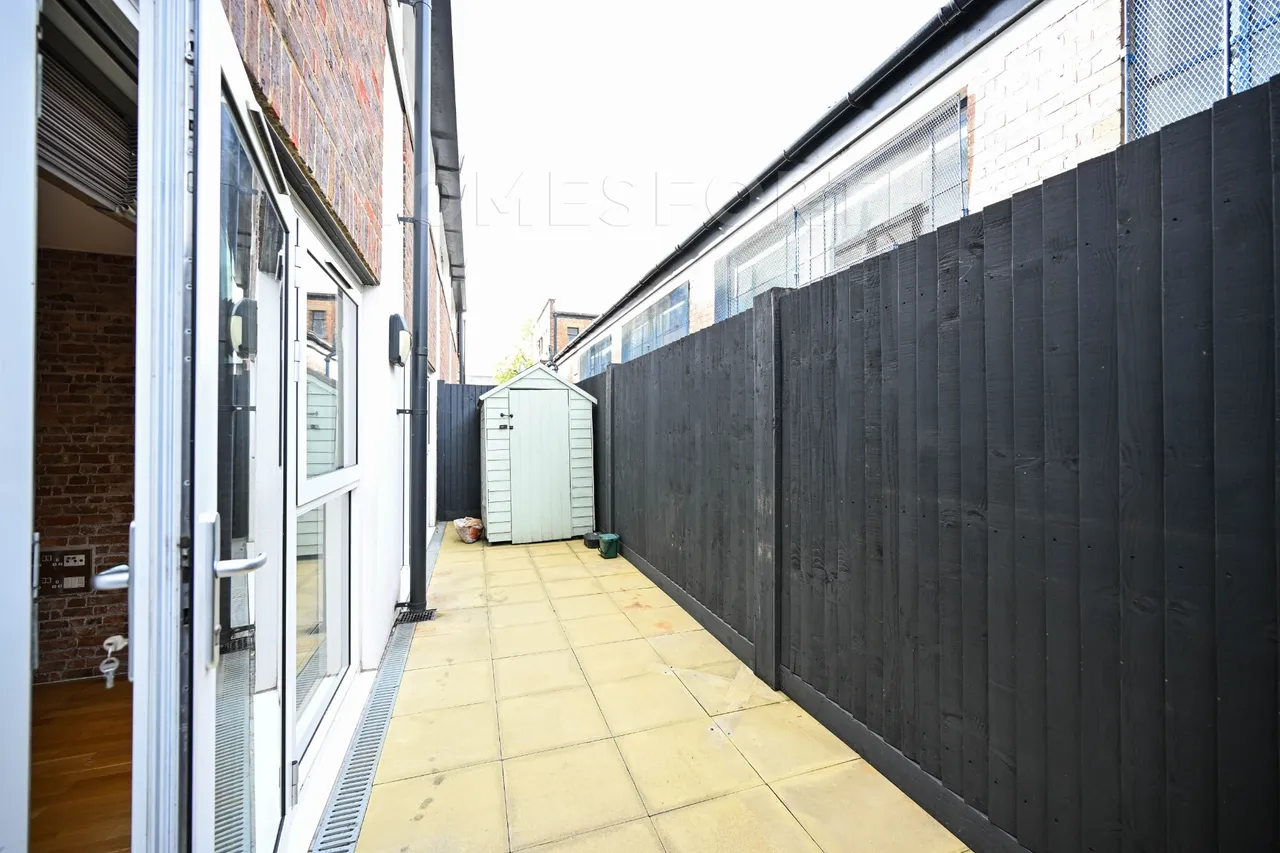 Fraser Road, Perivale, UB6, photo 12