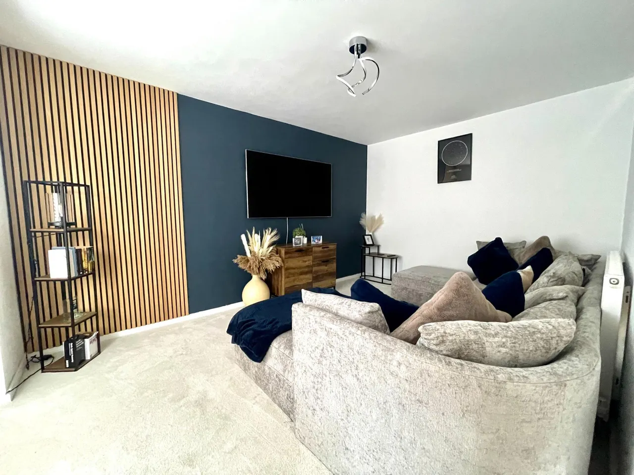 Ceramic Close, Wednesbury, WS10, photo 3