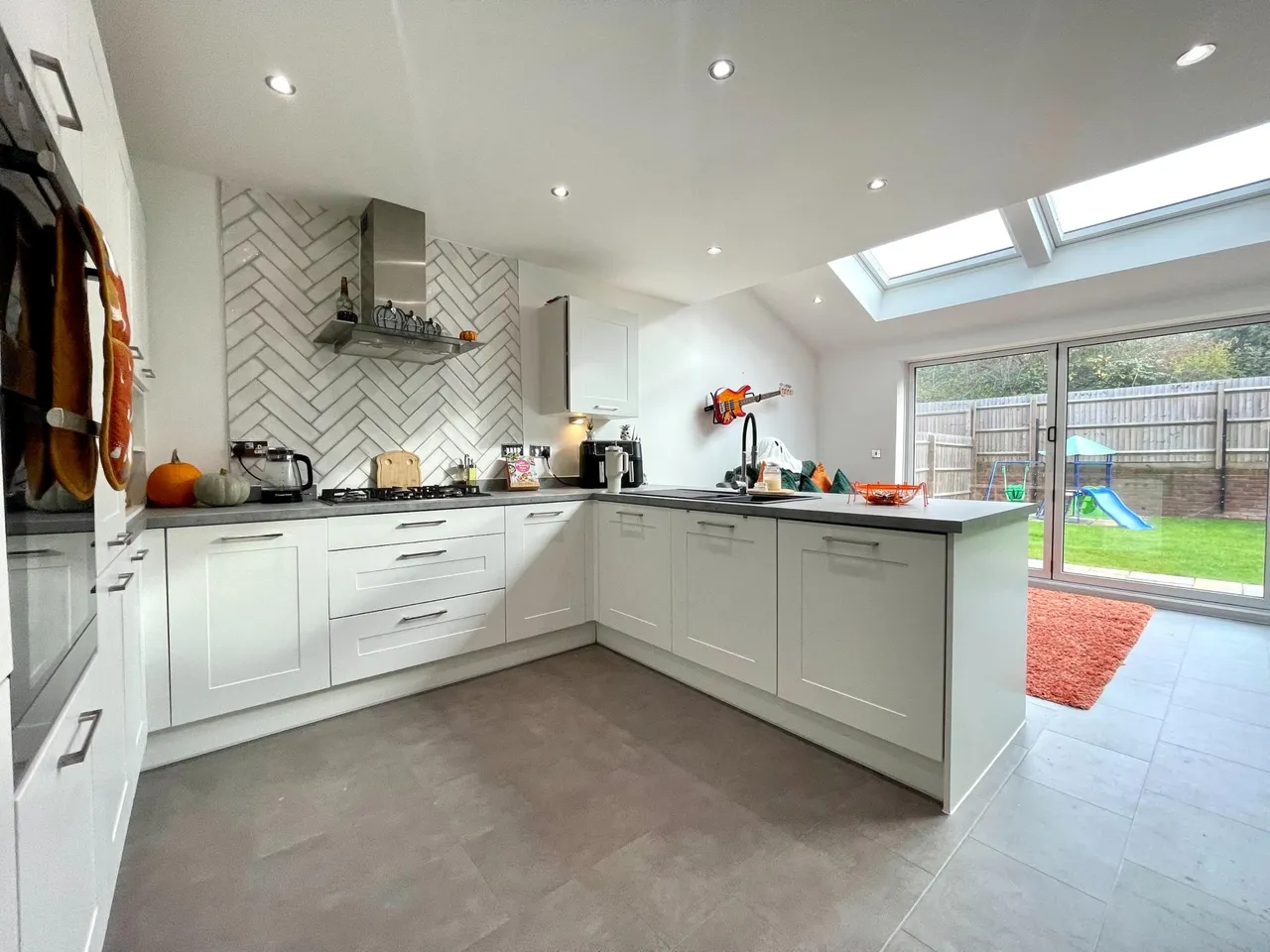Ceramic Close, Wednesbury, WS10, photo 8