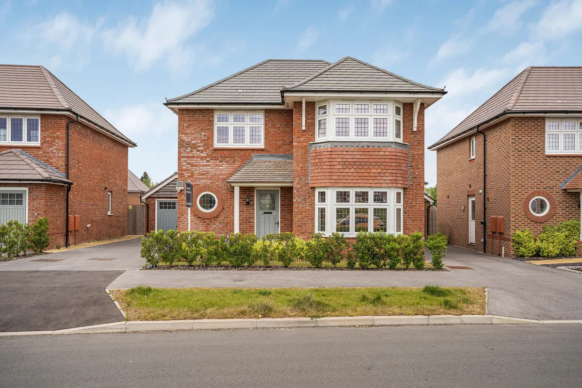 3 bed property for sale, Eight Acre, Radley