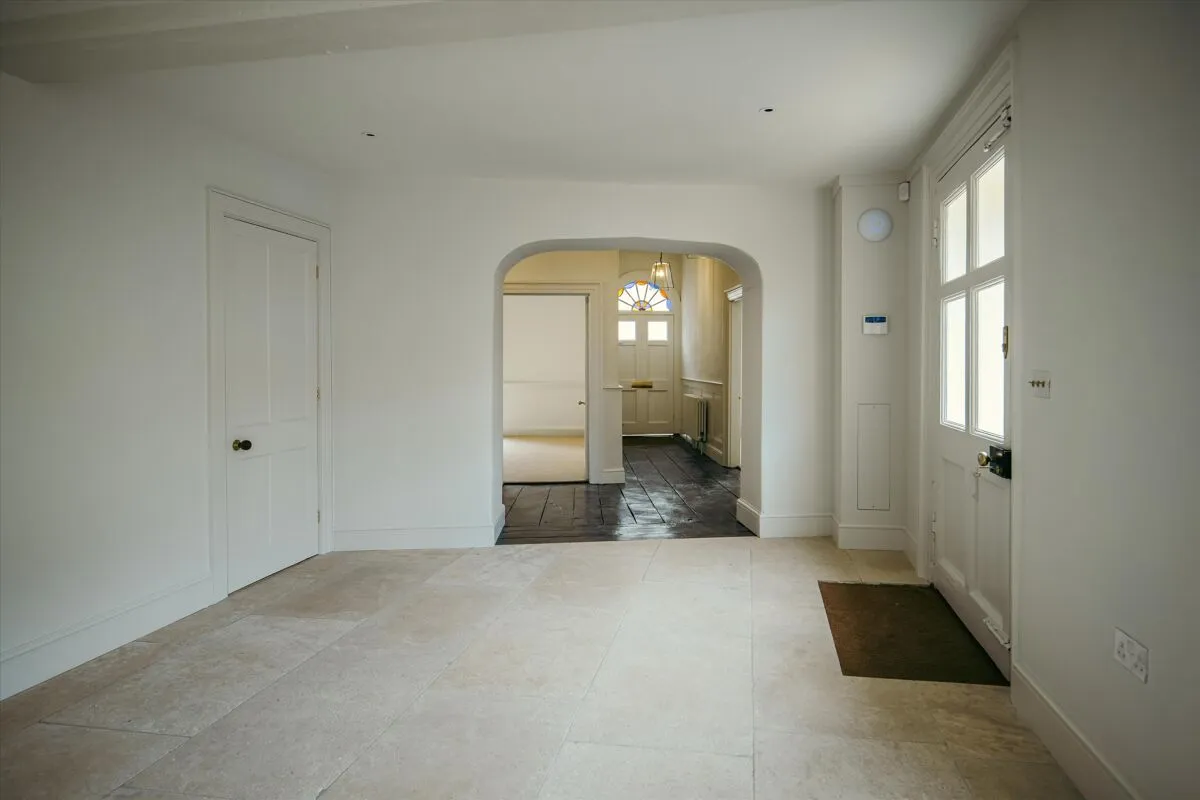 Dyer Street, Cirencester, GL7, photo 6