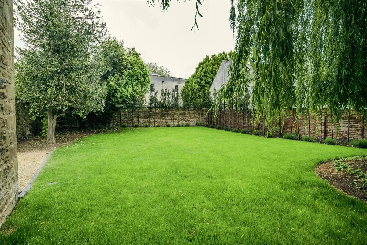 Dyer Street, Cirencester, GL7, photo 28