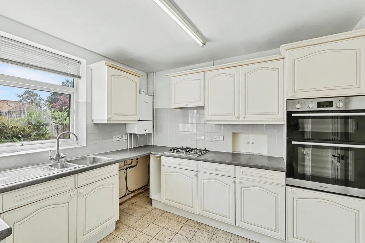 Oaklands Drive, Westone, Northampton, NN3, photo 7