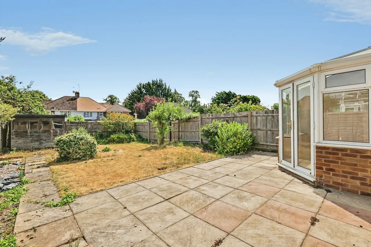 Oaklands Drive, Westone, Northampton, NN3, photo 19