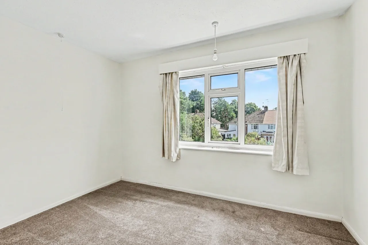 Oaklands Drive, Westone, Northampton, NN3, photo 12