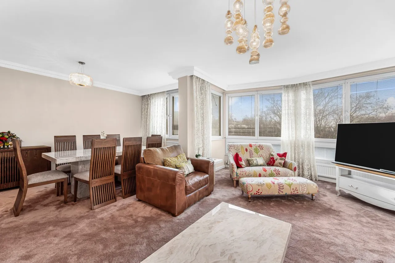 Hyde Park Crescent, London, W2, photo 3