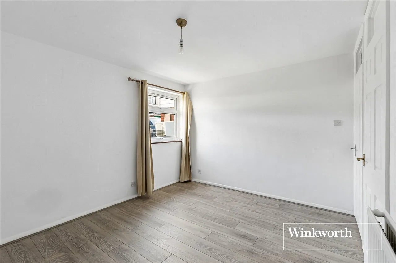 Dollis Avenue, Finchley, N3, photo 13