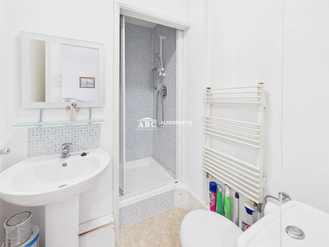 Edgwarebury Lane, Edgware, photo 12