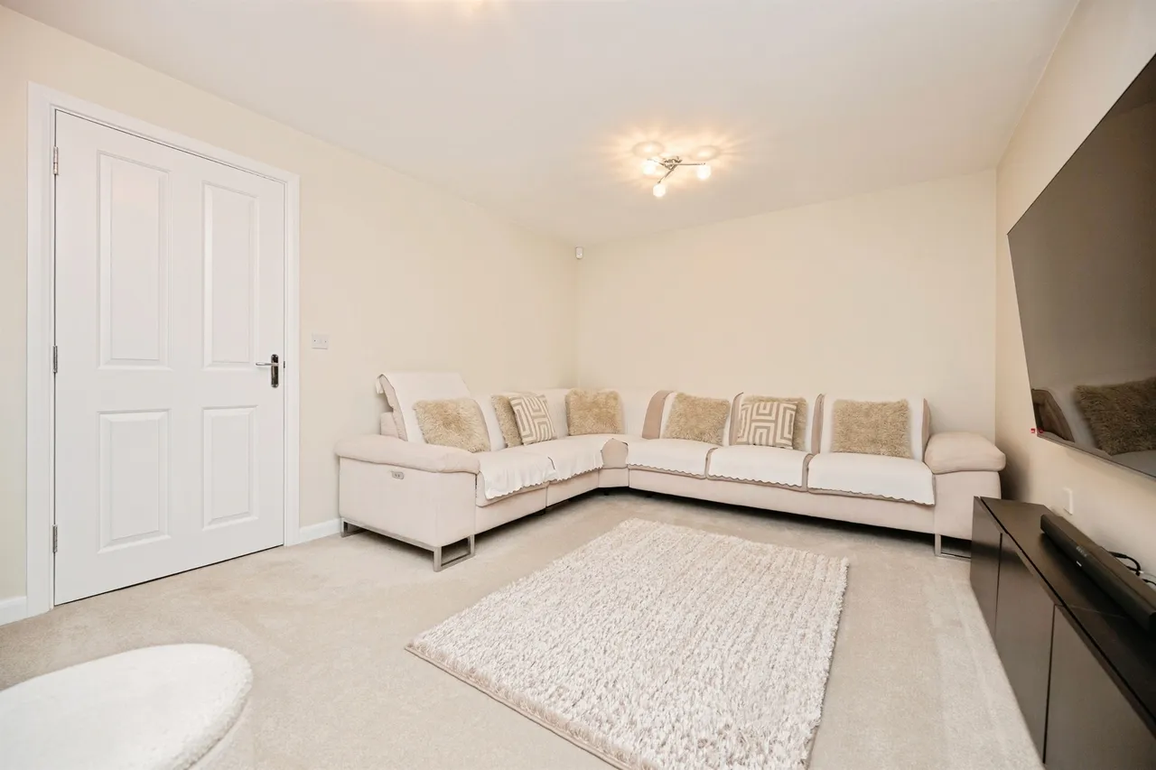 Marnham Road, West Bromwich, B71, photo 4
