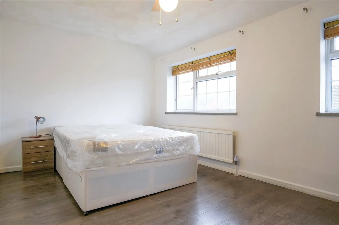 Woodside Way, Reading, RG2, photo 9