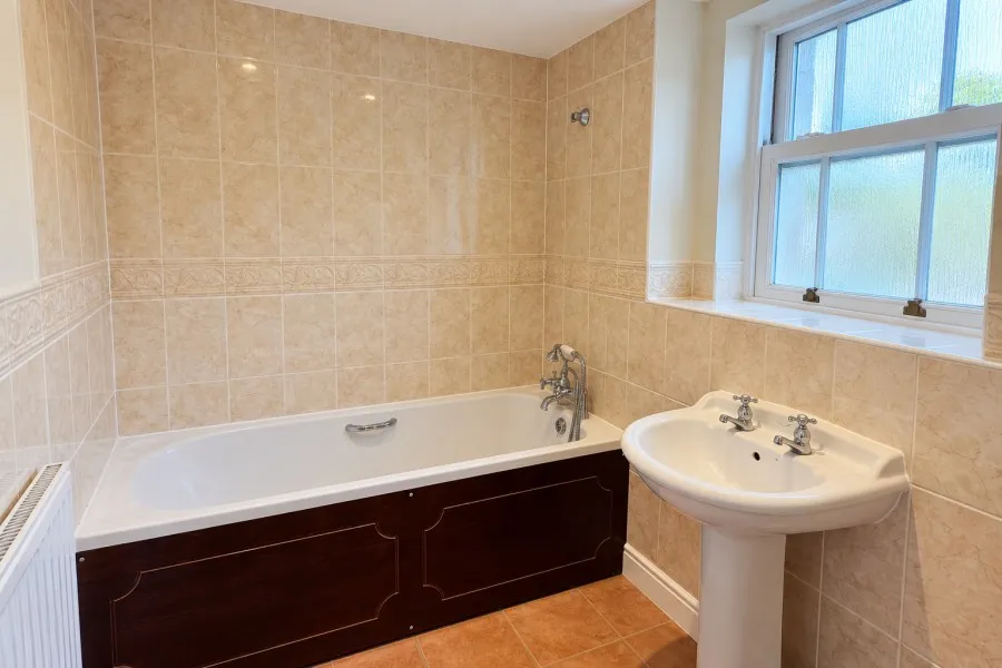 Lancaster Avenue, Guildford, GU1, photo 10