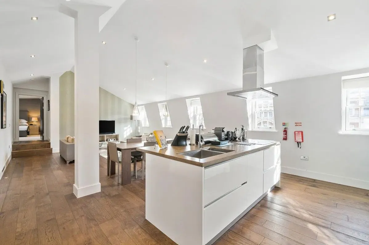 Brompton Road, SW3, photo 4