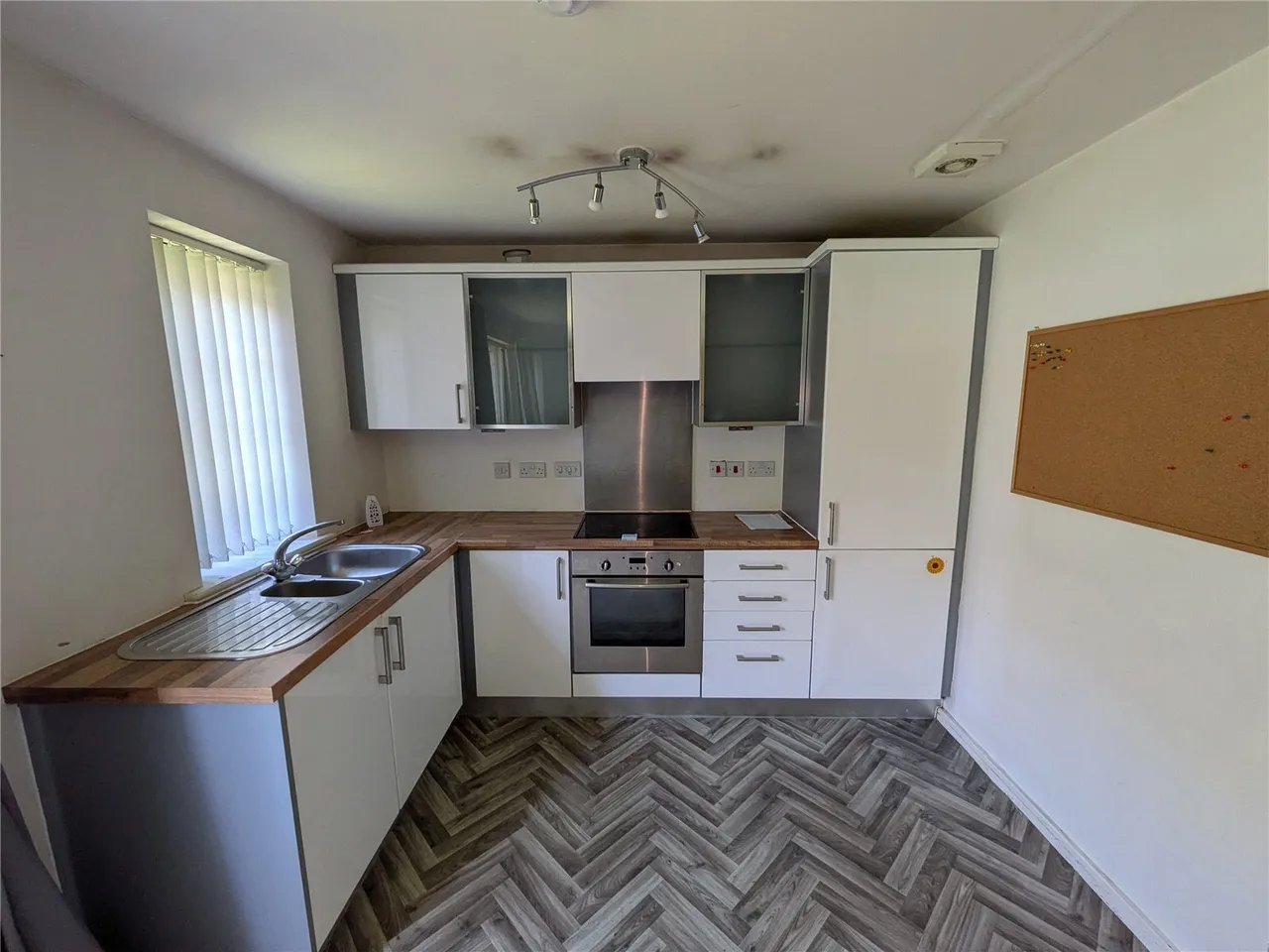 Fletcher Court, Radcliffe, Manchester, Greater Manchester, M26, photo 2