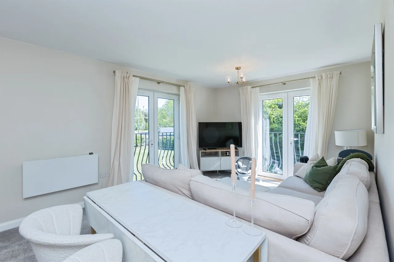 Loughland Close, Blaby, LE8, photo 2