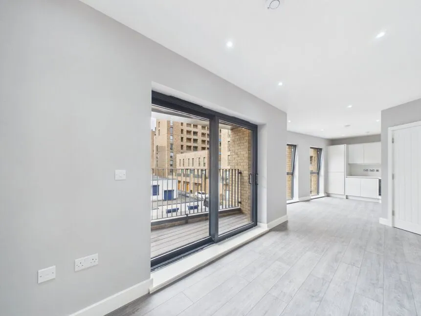King Edwards Road, Barking, IG11, photo 5